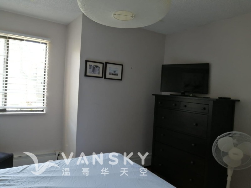 260222122149_8500 bedroom 2.jpeg